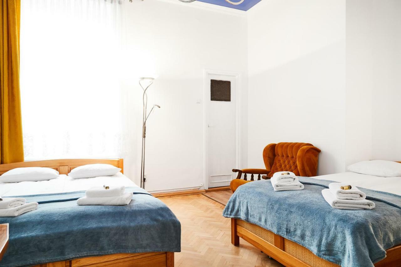 Top Location Apartments Topolowa Street Krakow Ngoại thất bức ảnh