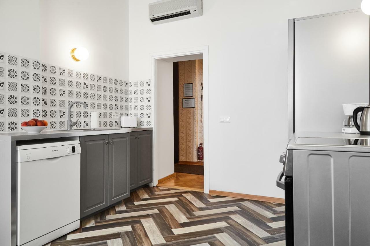Top Location Apartments Topolowa Street Krakow Ngoại thất bức ảnh